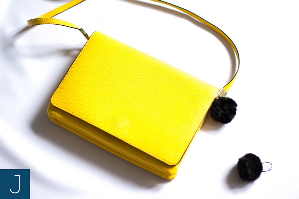 Futrzane kulki - żółta torba 2 | Justine Crafts