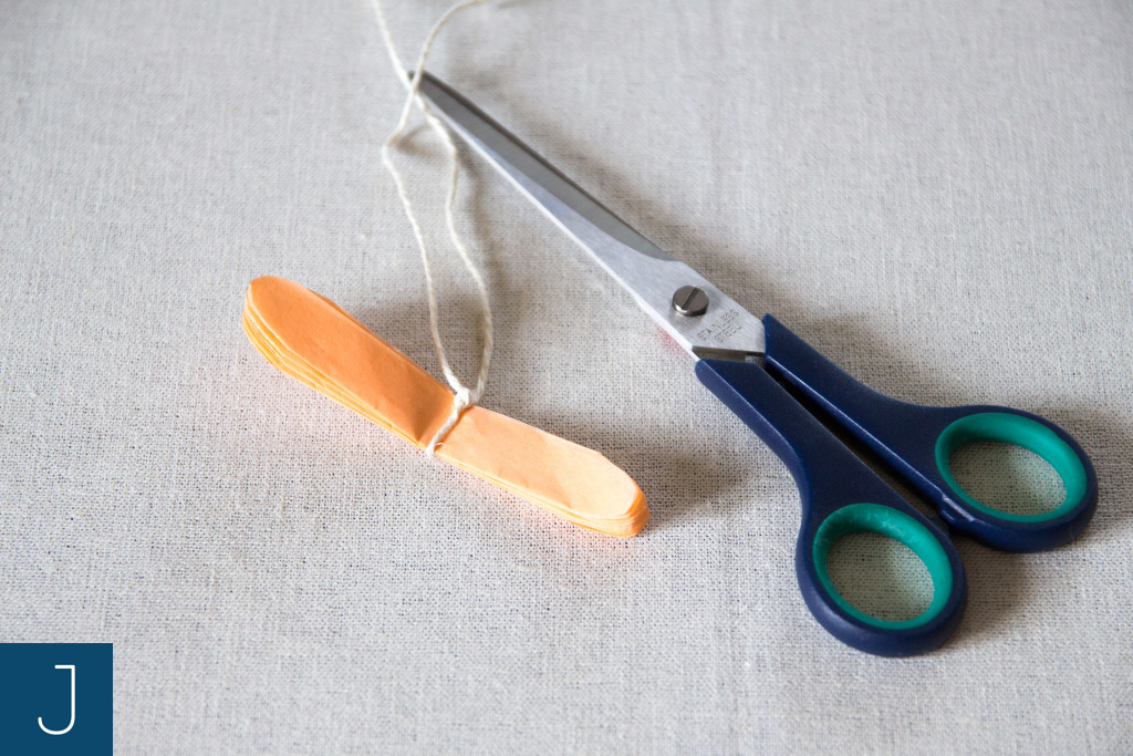 Letni wianek - zaokrąglenie końców harmonijki | Justine Crafts