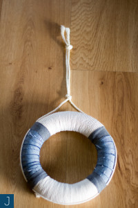 Jak zawiesić wianek lub lekki obrazek? - wianek, sznurek 2 |Justine Crafts