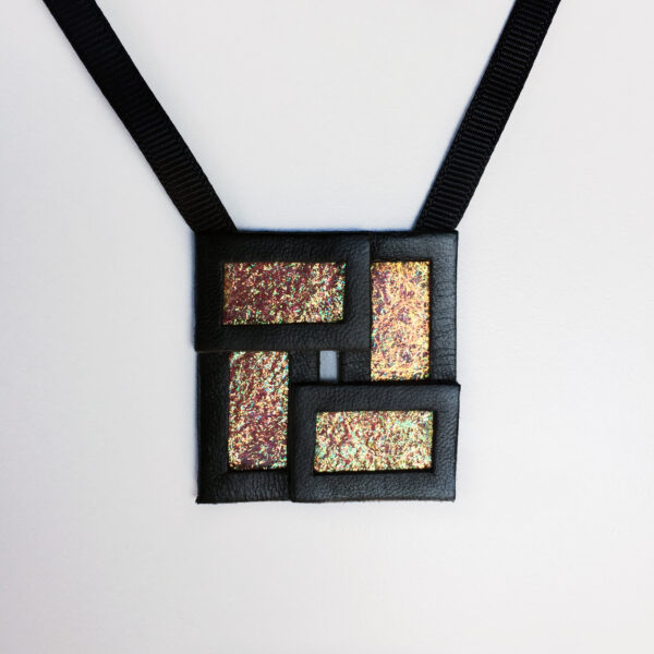 Naszyjnik geometryczny kwadrat 41 | Justine Crafts Jewelry